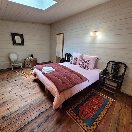 Lekker Slaap Hotel Parthenay Bagian luar foto